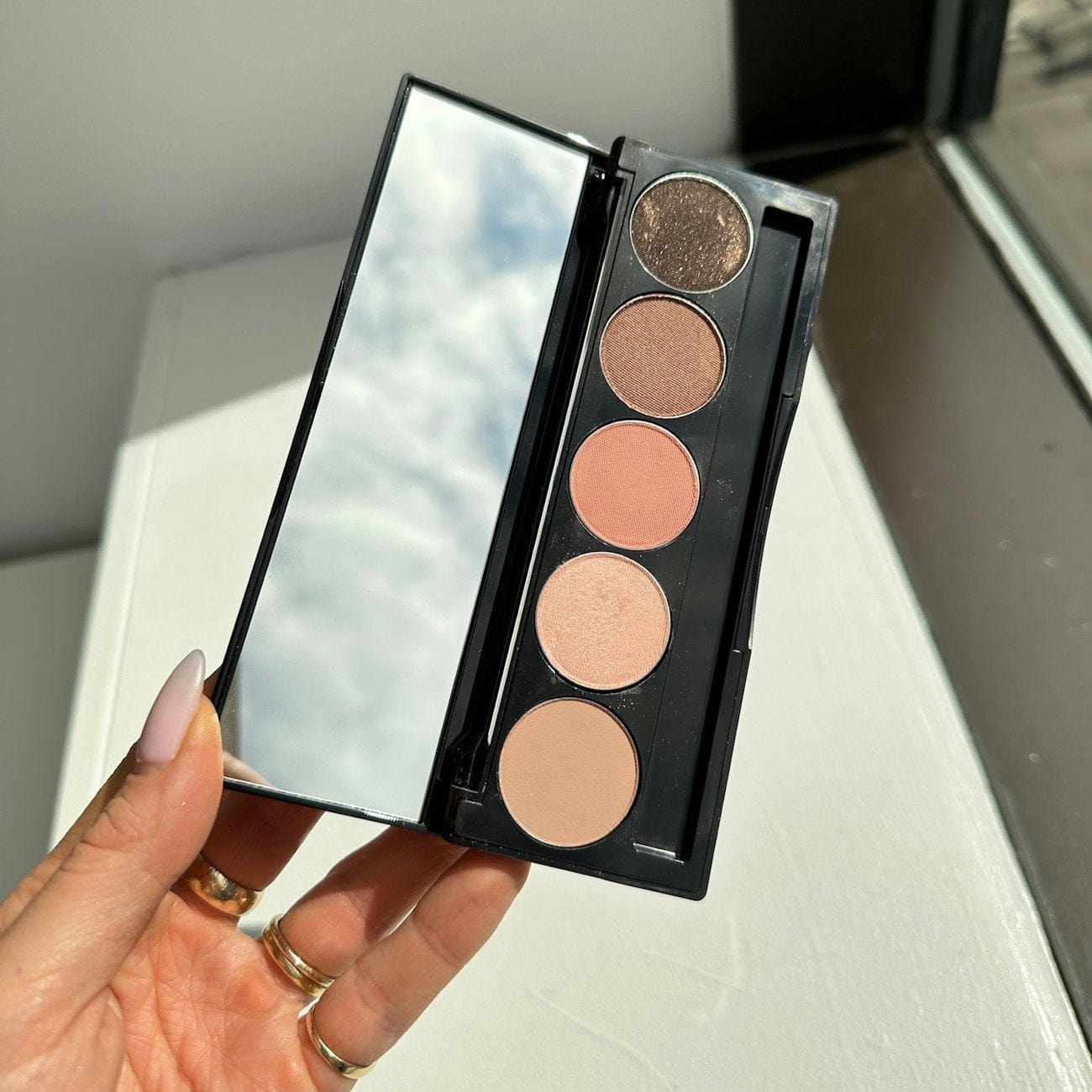 Soft Signature Eyes Palette Gee Beauty